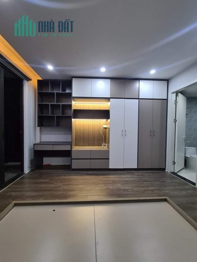 Bán nhà Nguyễn Văn Cừ, 40m, 6 tầng, mt 5m, thiết kế sang trọng, full nội thất xịn, 5 phút sang phố