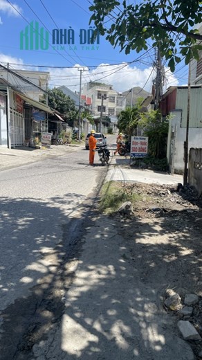 Bán hoặc Cho thuê nhà 3 tầng mặt đường Mai Thị Dõng