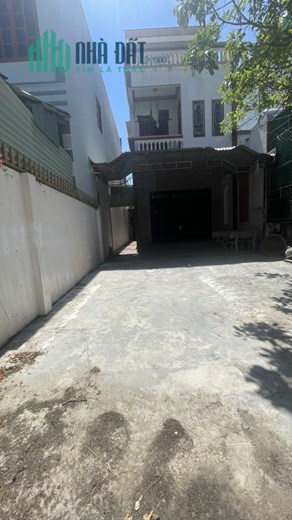 Bán hoặc Cho thuê nhà 3 tầng mặt đường Mai Thị Dõng