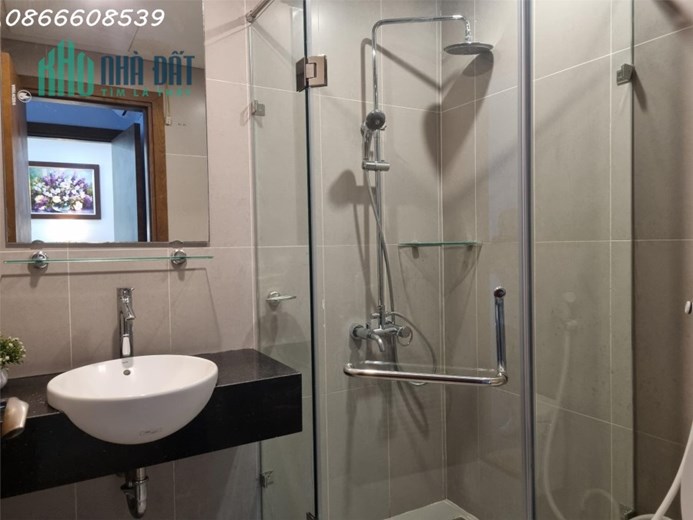 Bán gấp căn hộ Goldmark City 84m2 2PN 2wc full NT lung linh, ban công ĐN giá 3.45 tỷ