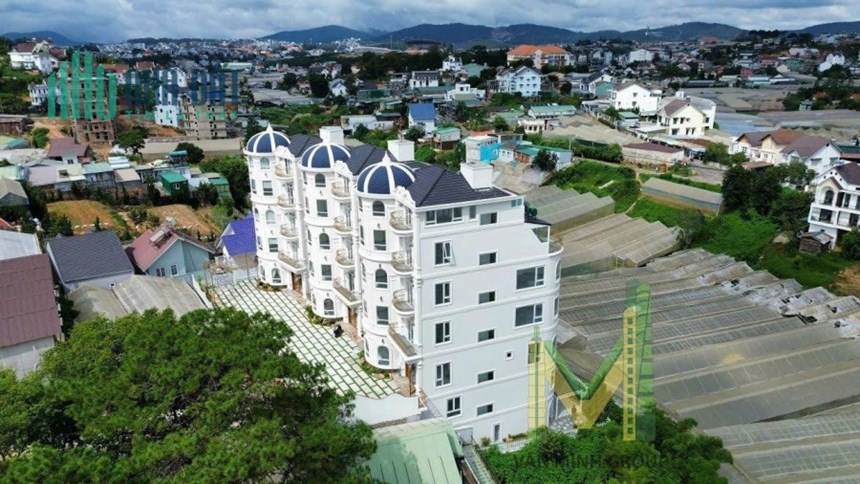 BÁN 3 CĂN KHÁCH SẠN ĐỒI HUY HOÀNG MỚI HOÀN THIỆN, VIEW ĐẸP