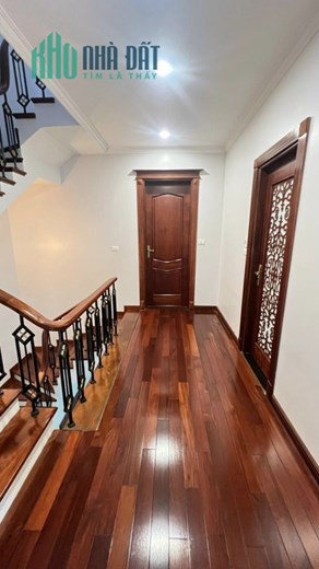 BIỆT THỰ BỒ ĐỀ, GARA, THANG MÁY, NỘI THẤT CAO CẤP 12.4 TỶ