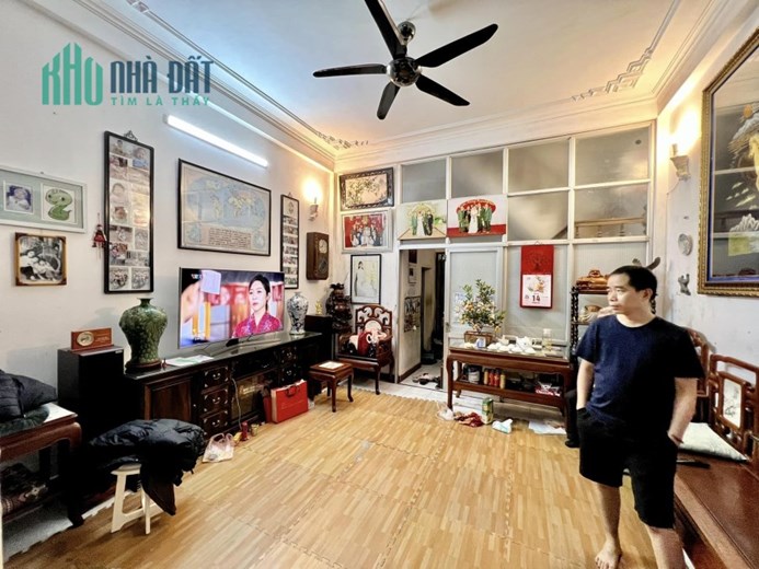 MUA NHÀ PHÂN LÔ TẶNG NHÀ TẬP THỂ, LÔ GÓC, Ô TÔ ĐỖ CỬA