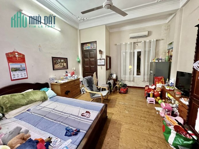 MUA NHÀ PHÂN LÔ TẶNG NHÀ TẬP THỂ, LÔ GÓC, Ô TÔ ĐỖ CỬA