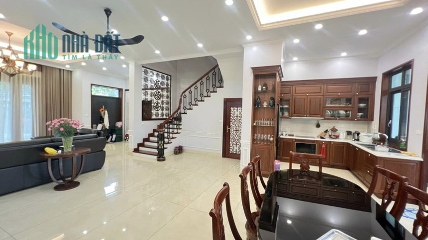 SIÊU PHẨM NGUYỄN SƠN, GARA, THANG MÁY, NỘI THẤT CAO CẤP 12.3 TỶ