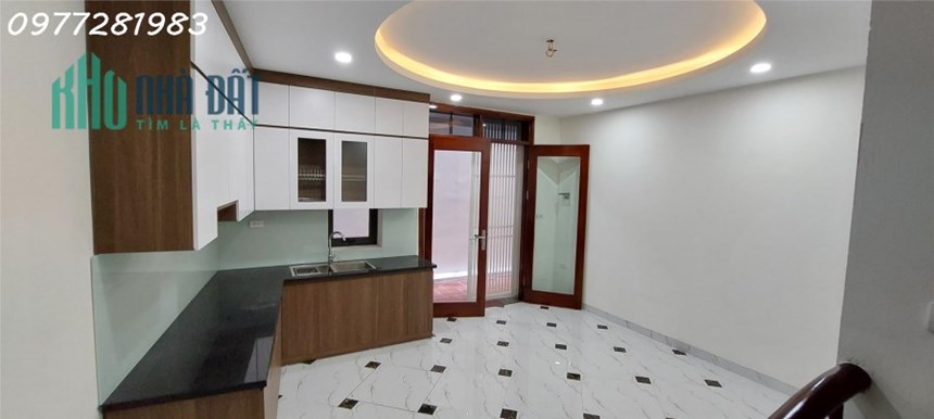 Bán gấp nhà mới cạnh Nhổn, 30x4 tầng, lô goc,ô tô gần, giá 2.55 tỷ