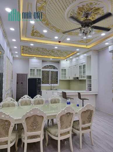 BÁN BIỆT THỰ CAO CẤP 250m2, 4 TẦNG, LÊ THỊ KỈNH, NHÀ BÈ, NHỈNH 22TỶ3