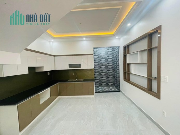 Bán nhà xây mới 4 tầng phố Khúc Thừa Dụ 1, diện tích 51m GIÁ 3 tỉ cực đẹp