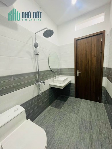 Bán nhà xây mới 4 tầng phố Khúc Thừa Dụ 1, diện tích 51m GIÁ 3 tỉ cực đẹp