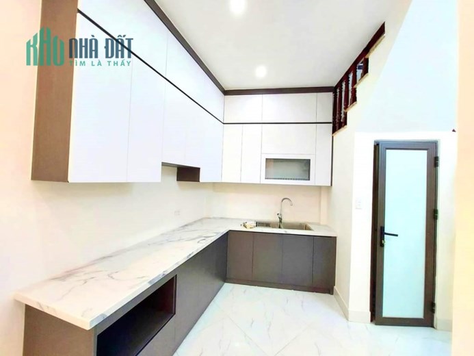 BÁN NHÀ TRƯƠNG ĐỊNH 48M 5T NHỈNH 4 TỶ KINH DOANH ONL, MẶT NGÕ THÔNG