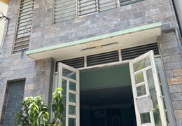 CHÍNH CHỦ CHO THUÊ NHÀ NGUYÊN CĂN 1 LỬNG 2 LẦU ĐÚC Q,10
