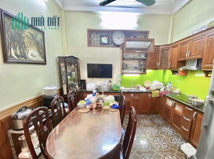 TRUNG TÂM ĐỐNG ĐA – NHÀ ĐẸP Ở NGAY – NGÕ NÔNG – CẠNH HỒ ĐIỀU HÒA – GẦN PHỐ - 41M2, 6.65 TỶ