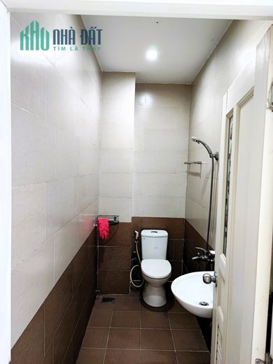 Cho thuê nhà 1T2L 4pn sân đậu ô tô đường 11 Trường Thọ