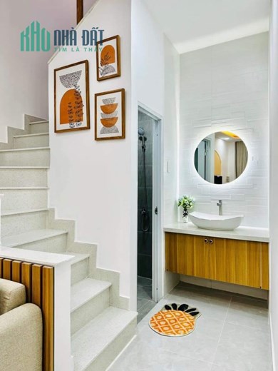 Bán Nhà Nguyễn Văn Công Gò Vấp 45m2 giá 4 Tỷ 3 Tặng Nội Thất Ở Ngay