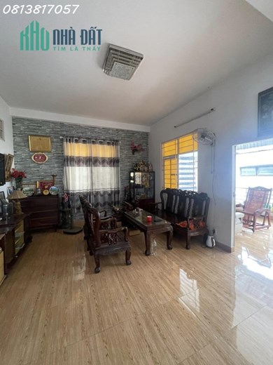 Bán Nhà Bùi Đình Tuý, Bình Thạnh, DT 136m2 Ngang 8.5m, Hẻm Xe Hơi Tránh, 11.4 Tỷ
