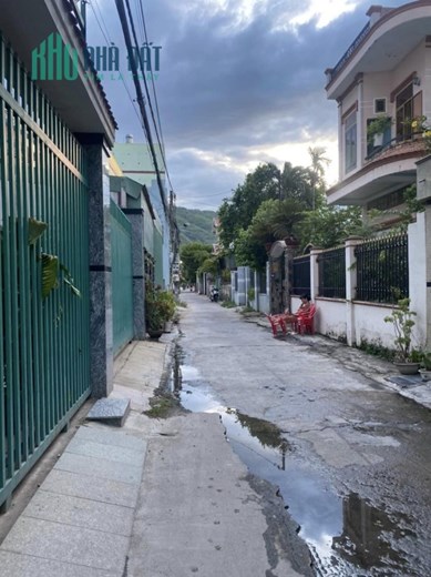 Bán Đất Hẻm Lạc Long Quân P. Trần Quang Diệu Quy Nhơn , 139m2 , Ngang 5,88m , Lộ Giới 5m , Giá 2 Tỷ