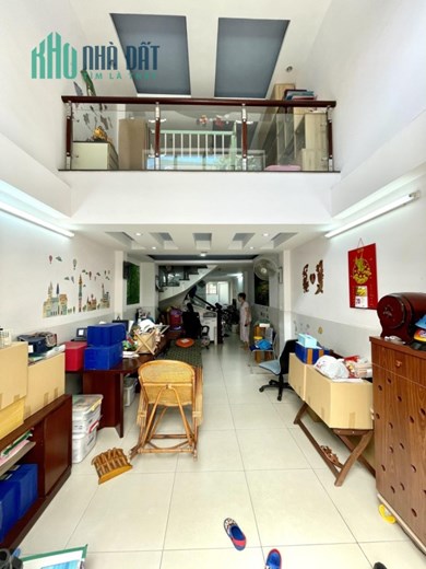 Bán Nhà D1 Bình Thạnh ,đường nhựa 8m ,62m2, 5 Tầng 6 PN , Giá 10,9 Tỷ