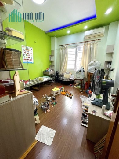 Bán Nhà D1 Bình Thạnh ,đường nhựa 8m ,62m2, 5 Tầng 6 PN , Giá 10,9 Tỷ