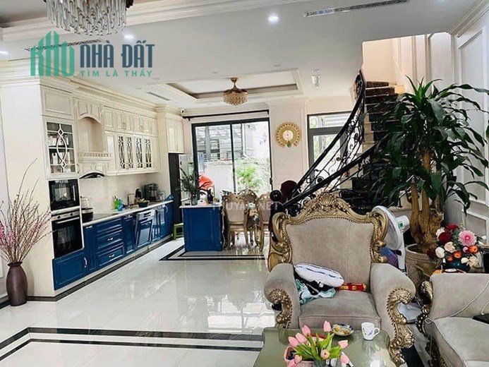 Siêu Mẫu, Biệt thự Văn Phú, Lô Góc, 2 mặt tiền, 167m