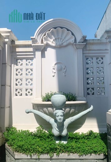 Bán biệt thự Pháp -  Phường Vĩ Dạ - TP Huế - 335 m2 - Mặt tiền 15m - Mặt phố - Giá đầu tư