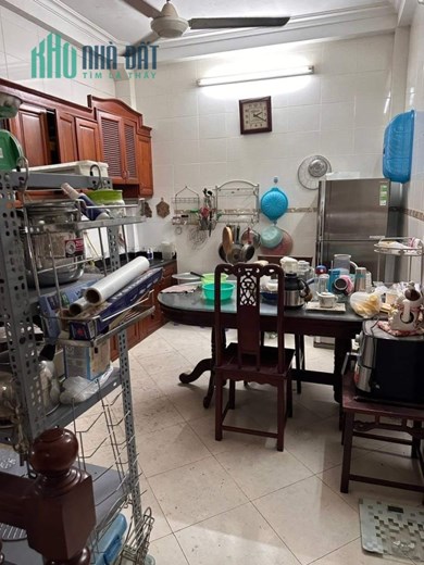 Bán nhà Trần Phú, Hà Đông, 33/38 T2 m2, 4 tầng, giá nhỉnh hơn 6 tỷ.