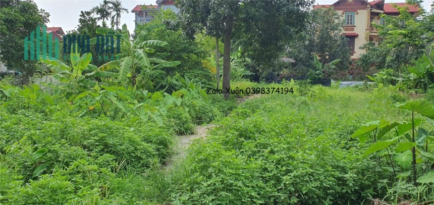 Thổ cư Vân Nội rộng 4m đường ô tô