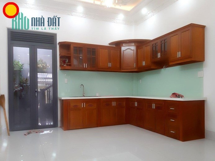 Bán nhà phố đẹp  hẻm xe hơi - Đường số Phường Linh Đông 90m - chỉ dọn vô ở