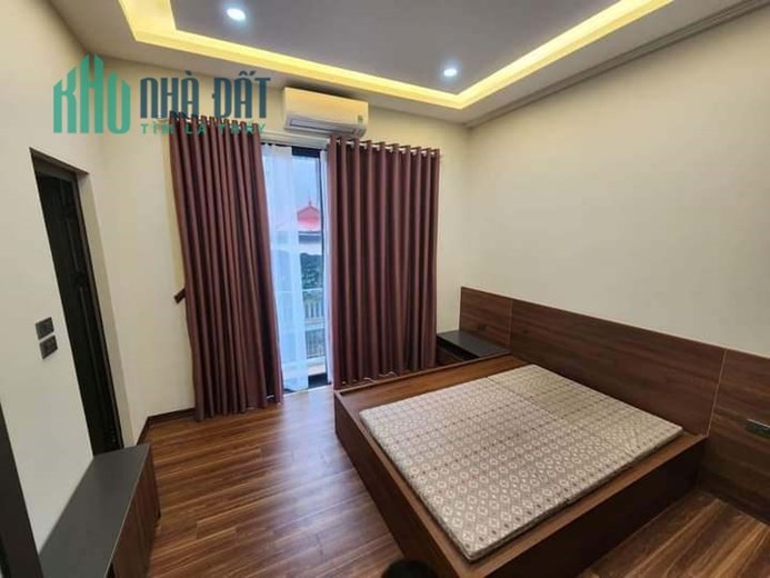 Bán Nhà Ngõ 462 Đường Bưởi 100m2*6 tầng thang máy, 6 phòng khép kín full nội thất, gara ô tô, giá