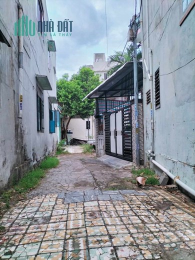 Nhà sau lưng mặt tiền Tôn Đức Thắng, Liên Chiểu, ô tô vào được, 1 tỷ 7 x