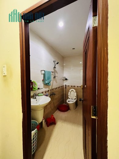 Cần bán gấp nhà Hẻm 364 Thoại Ngọc Hầu Phú Thạnh Tân Phú 72m2 2 tầng chỉ 6,3 tỷ.