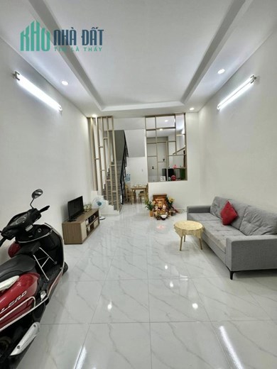 BÁN GẤP NHÀ LÊ VĂN LƯƠNG - 3 TẦNG - 44 M2 - NHỈNH 5 TỶ