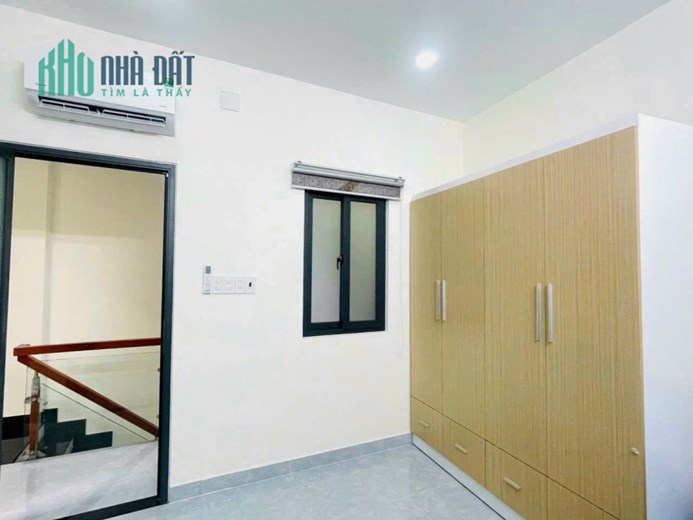 Bán Nhà Nguyễn Kiệm, 4 Tầng, 50m2, Sát Phú Nhuận, Chỉ 4 Tỷ