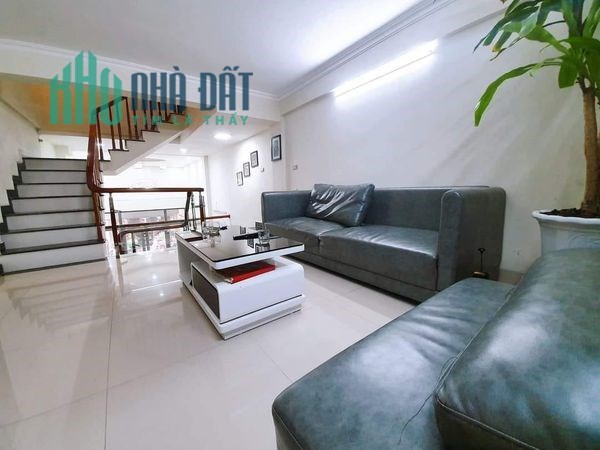 BÁN NHÀ ĐẸP PHÙNG CHÍ KIÊN CẦU GIẤY, PHÂN LÔ, ÔTÔ ĐỖ CỬA, 2 THOÁNG, 60M2 CHỈ HƠN 10TỶ