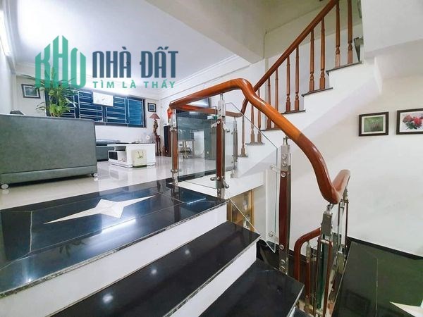 BÁN NHÀ ĐẸP PHÙNG CHÍ KIÊN CẦU GIẤY, PHÂN LÔ, ÔTÔ ĐỖ CỬA, 2 THOÁNG, 60M2 CHỈ HƠN 10TỶ