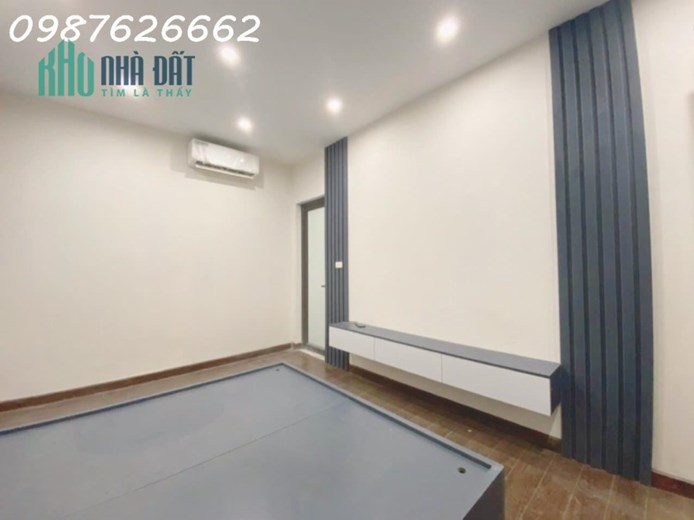 CHUNG CƯ TP GIAO LƯU 71M 2 NGỦ FULL ĐỒ GIÁ CHỈ 2 TỶ 650TR