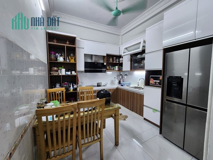 Bán nhà Ngõ 69A Hoàng Văn Thái, ô tô đỗ cửa, 2 thoáng, sổ đẹp, 52m*4T, nhỉnh 7 tỷ