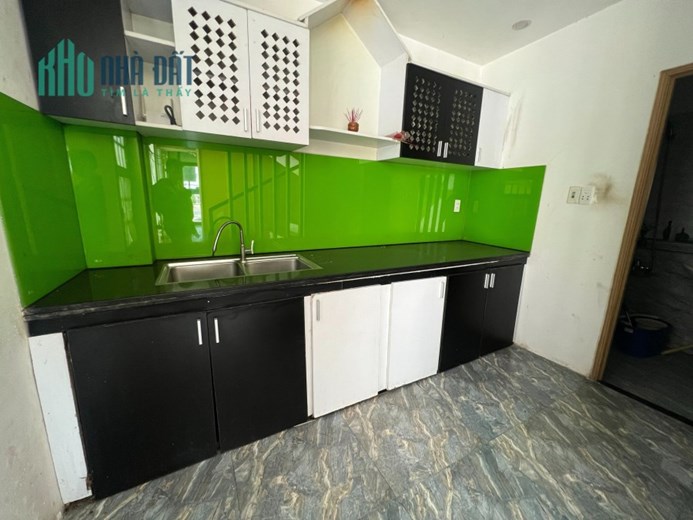 Chính Chủ Cho Thuê Nhà Nguyên Căn 2 Tầng Mặt Tiền Đường Trường Trinh