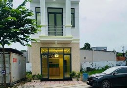 Bán Gấp Căn Nhà 1 Trệt 1 lầu Tại Tân Uyên Có Ngân Hàng Hỗ Trợ 70%