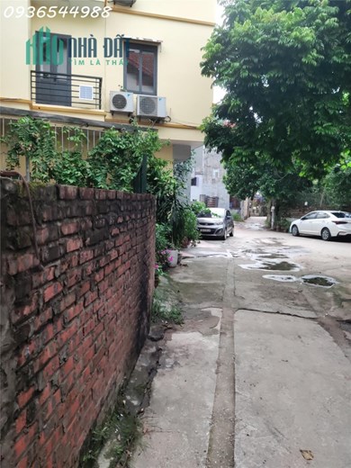 Bán 200m2 đất Ngọc Thụy, nhỉnh 13 tỷ, ô tô vào đất
