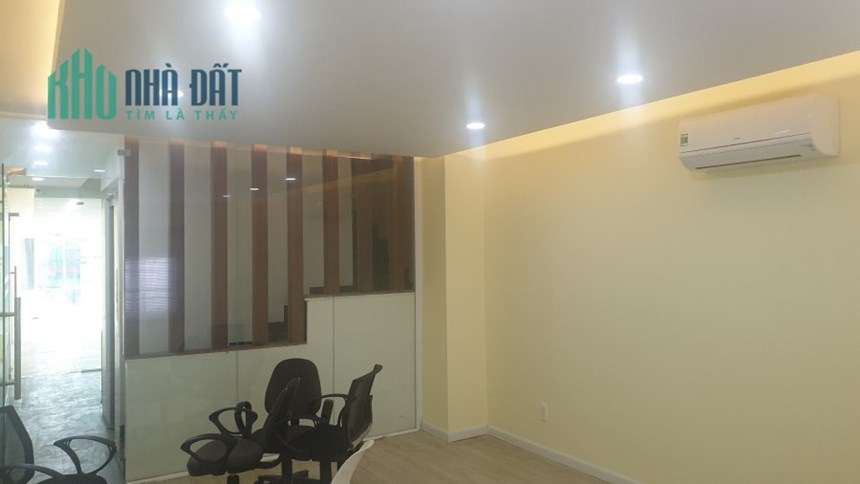 CHO THUÊ VP LẦU 4 CÒN MỚI 80M2 – BÀN GIAO HOÀN THIỆN – MT CỘNG HÒA – 12TR