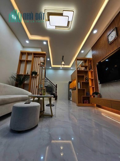 SIÊU PHẨM BÌNH THẠNH - HXH - 3.7M x 6.5M - NỘI THẤT XỊN XÒ - SỔ VUÔNG VỨC - GIÁ CHỈ 4.15 TỶ