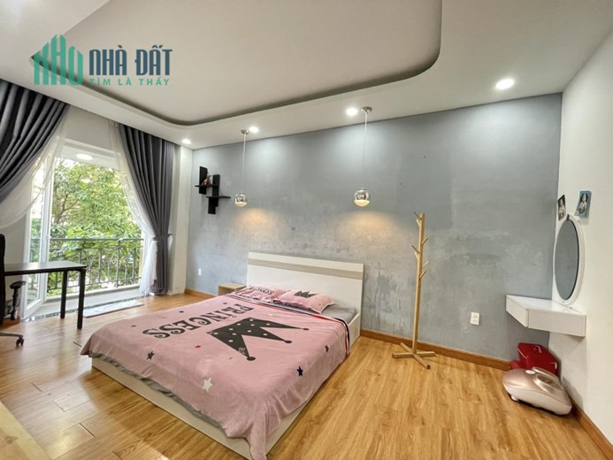 CHO THUÊ BIỆT THỰ ROSITA - KHANG ĐIỀN - 115M2 - 3 TẦNG - FULL NỘI THẤT XỊN SÒ - GIÁ 15.5TR/THÁNG