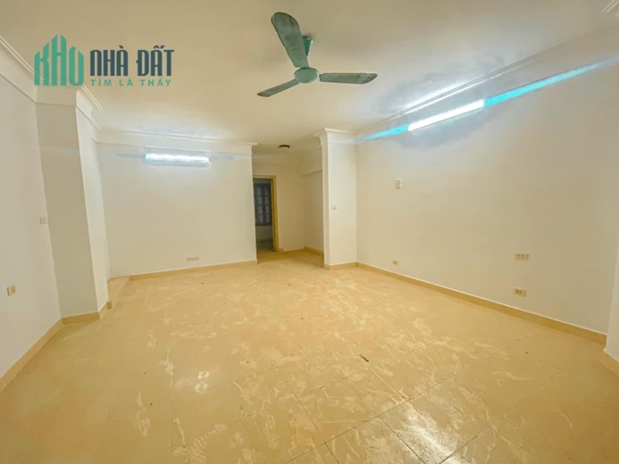 SIÊU PHẨM NGÃ TƯ SỞ - PHÂN LÔ - Ô TÔ TRÁNH 50m2 x 5 Tầng, MT 5.1, Giá 10,5 Tỷ TL