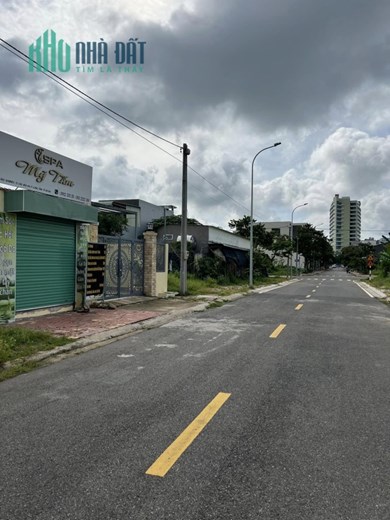 bán lô đất biệt thự 300m2 mặt tiền đường chu văn an p, long tâm tp bà rịa