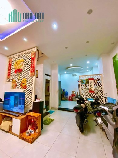 Hẻm xe tải  4 tầng  phường Trường Thọ Thủ Đức 54m2 giá 7 tỷ 9