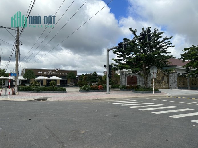DIAMOND CITY - ĐẤT NỀN SỔ ĐỎ ĐỨC HÒA, LONG AN - CƠ HỘI ĐẦU TƯ ĐỘC QUYỀN!
