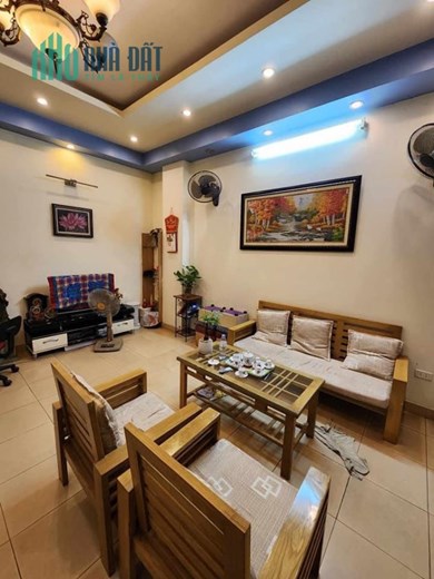 BÁN NHÀ KHU VỰC NGUYỄN KHÁNH TOÀN 44M2 5 TẦNG MẶT TIỀN 3.9M 5.9 TỶ