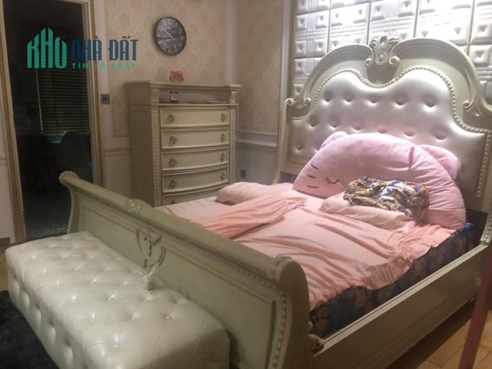 Nhà MT KD Lê Bình, P4, Tân Bình 105m2, 6 tầng, thang máy, hồ bơi. Ninh mặt tiền.