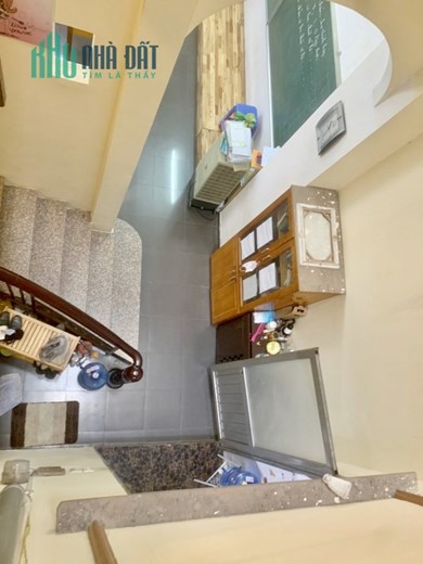 Bán Nhà Hẻm 6M  4.5M x 15M 4Tầng Đường Vườn Lài Quận Tân Phú.