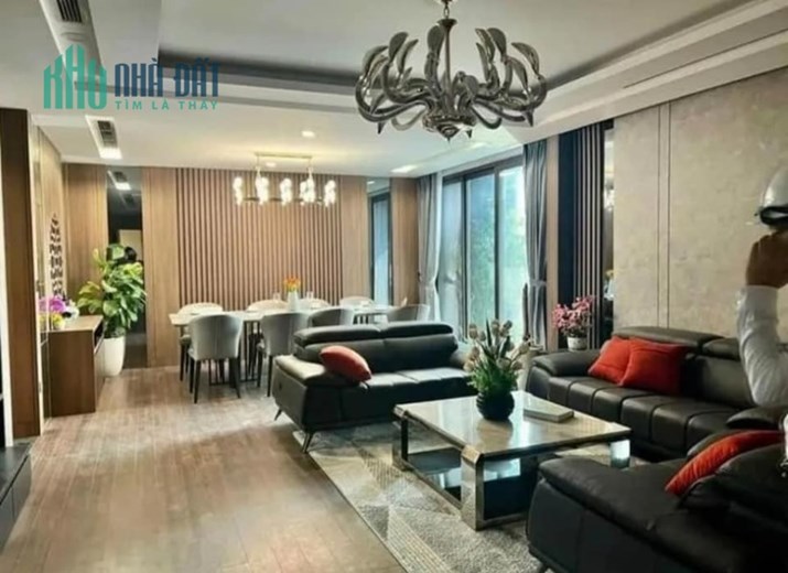 [ BIỆT THỰ CỰC HIẾM] PHỐ GIẢNG VÕ VIEW VƯỜN HOA, Ô TÔ TRÁNH VỈA HÈ.
